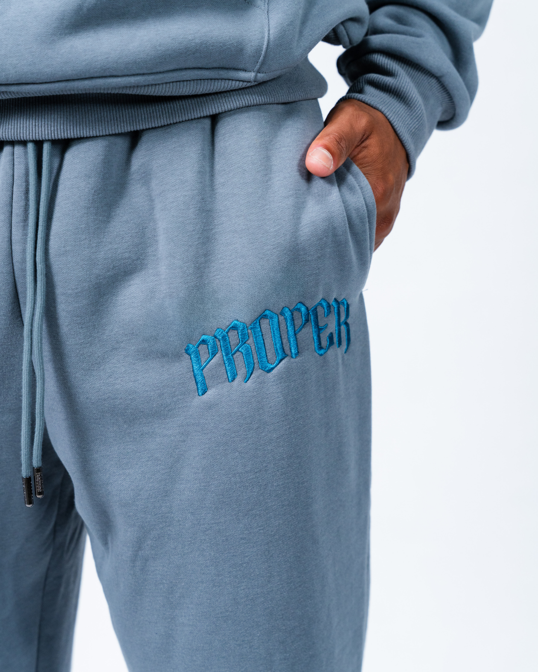 REGAL TRACKPANTS DUSTY BLUE/TEAL