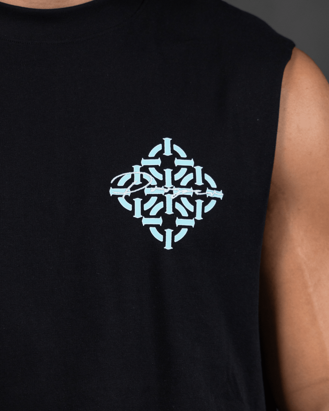 DIAMOND SCRIPT SINGLET BLACK/BLUE - Proper Streetwear