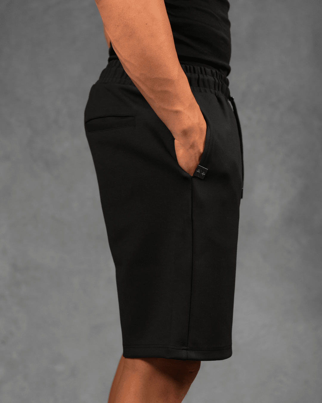 DIAMOND SHORTS BLACK - Proper Streetwear