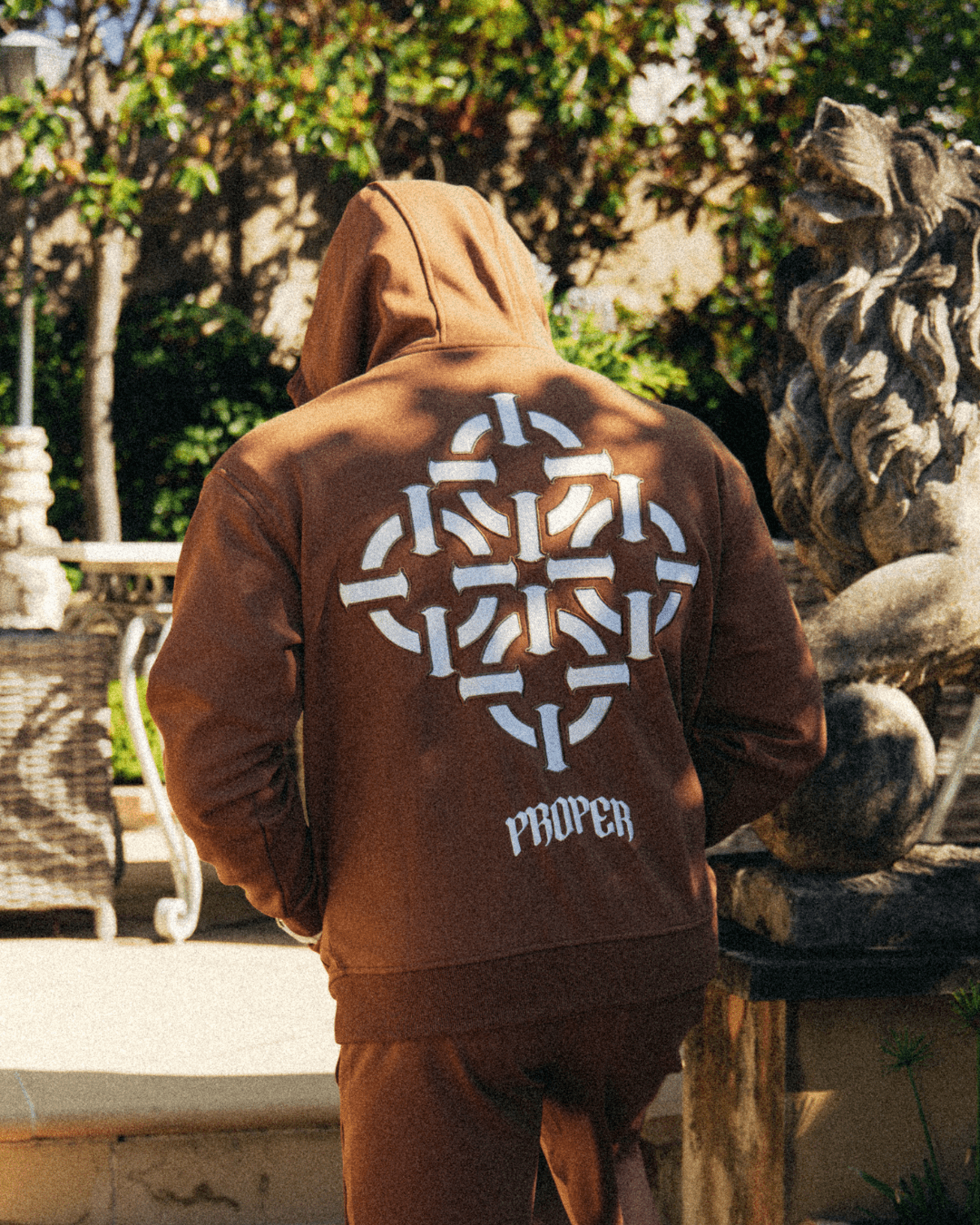 DIAMOND ZIP UP JACKET BROWN - Proper Streetwear