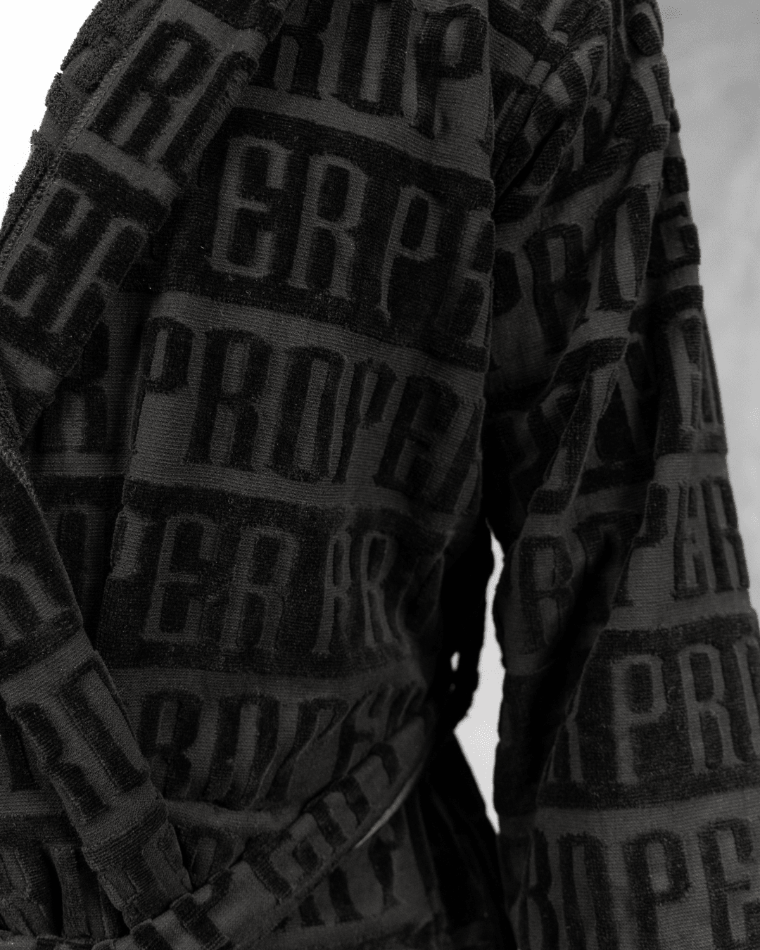 PROPER ROBE - Proper Streetwear