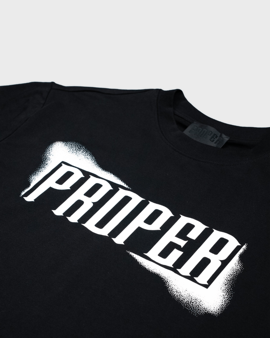 PROPER SPRAY FITTED TEE BLACK/WHITE - Proper Streetwear