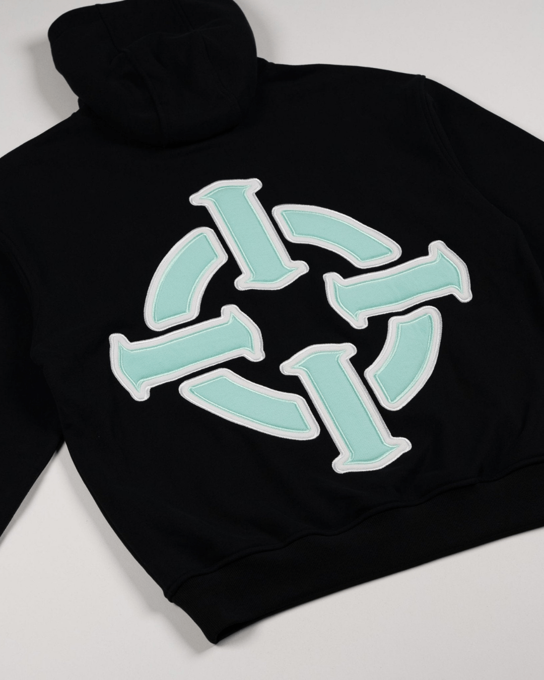 PROPER TARGET HOODIE BLACK/TIFFANY BLUE - Proper Streetwear