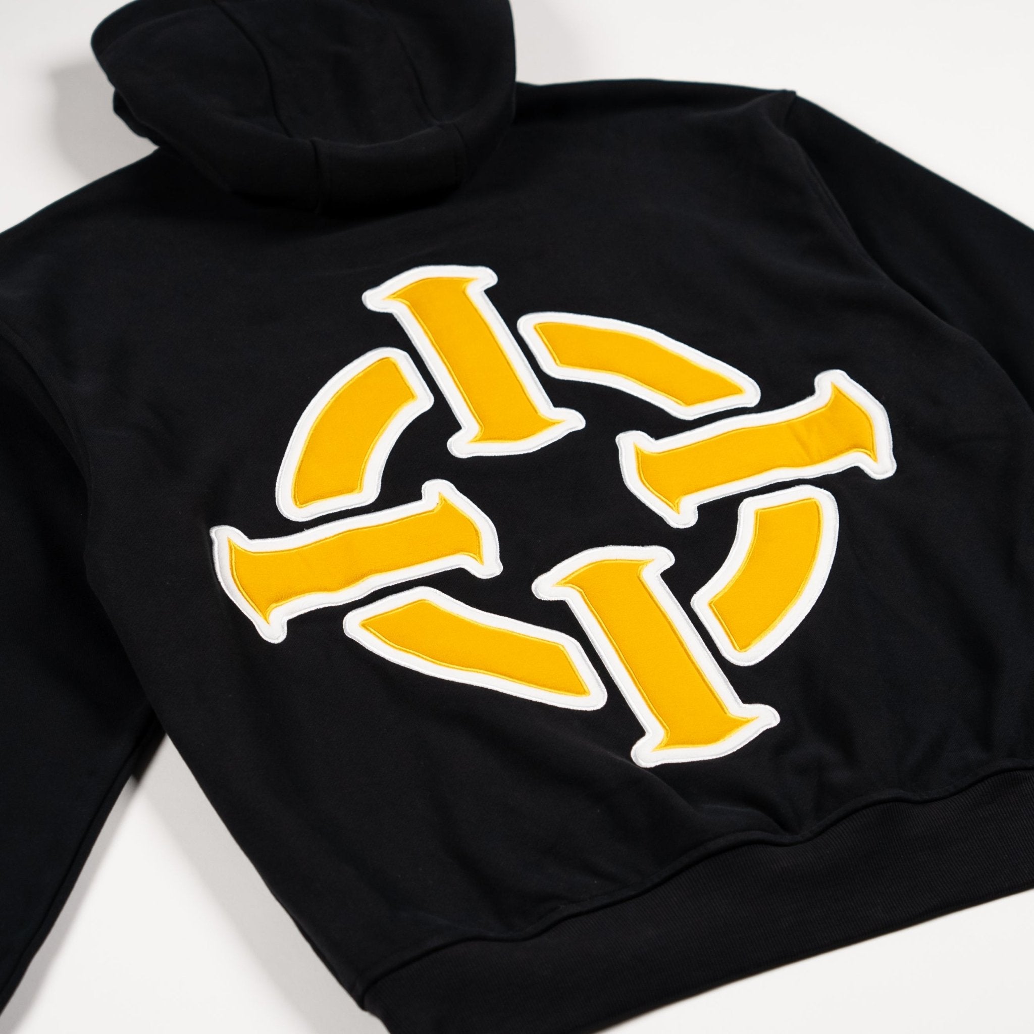 PROPER TARGET HOODIE BLACK/YELLOW - Proper Streetwear