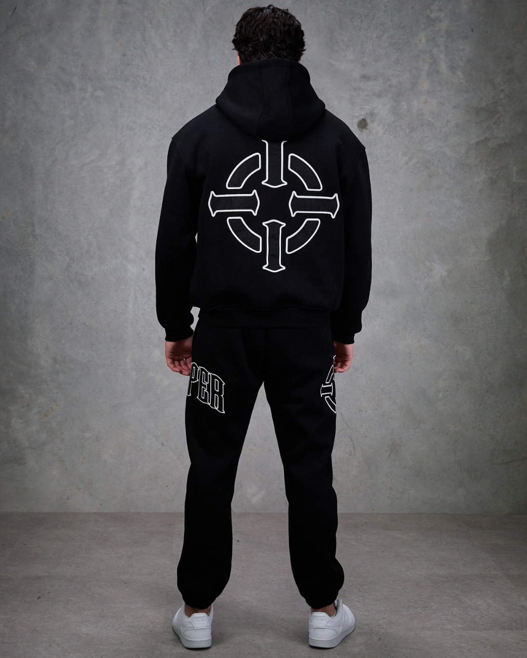 PROPER TARGET ZIP UP JACKET BLACK