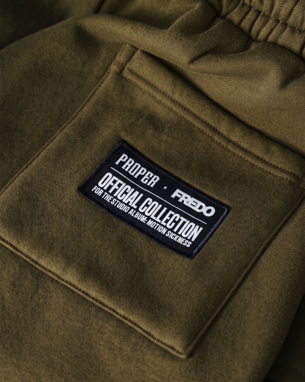 MOTION SICKNESS SHORTS KHAKI GREEN