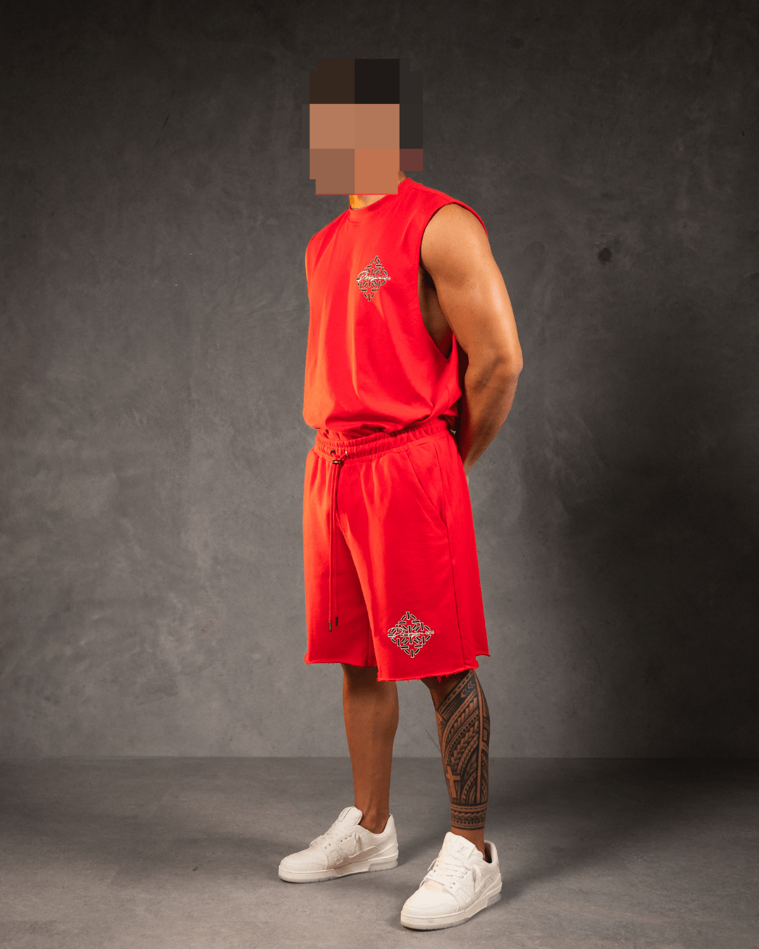 DIAMOND SCRIPT DISTRESSED SHORTS RED/BLACK - Proper Streetwear