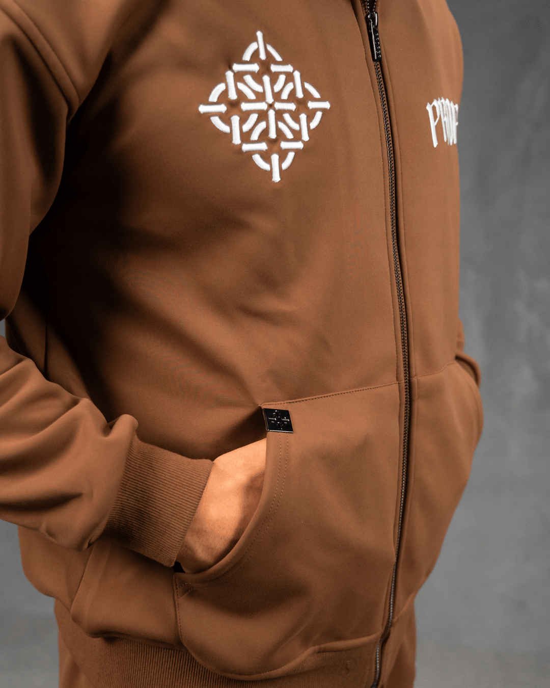 DIAMOND ZIP UP JACKET BROWN - Proper Streetwear