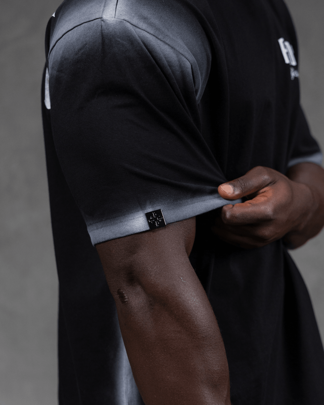 HALO OVERSIZED TEE BLACK - Proper Streetwear