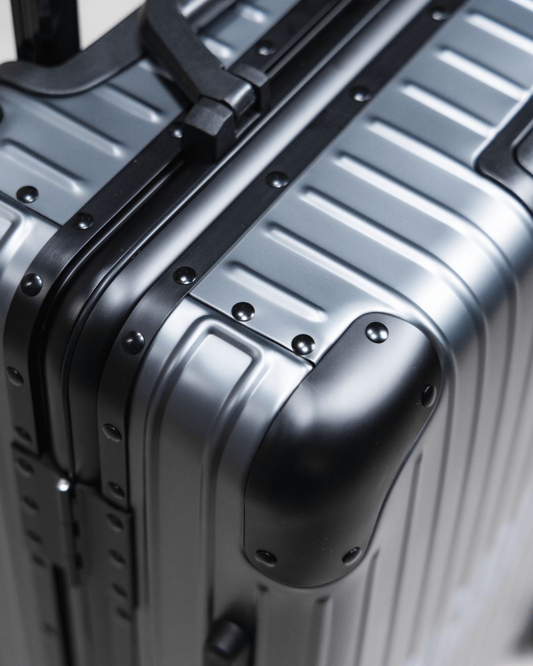 PROPER OFFSET CABIN SUITCASE - Proper Streetwear