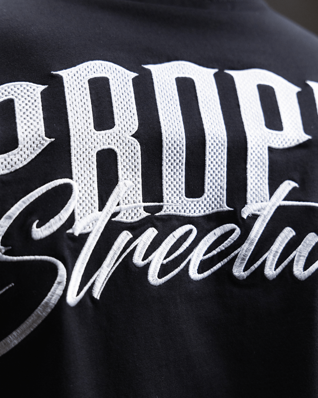 PROPER SIGNATURE FITTED TEE BLACK - Proper Streetwear