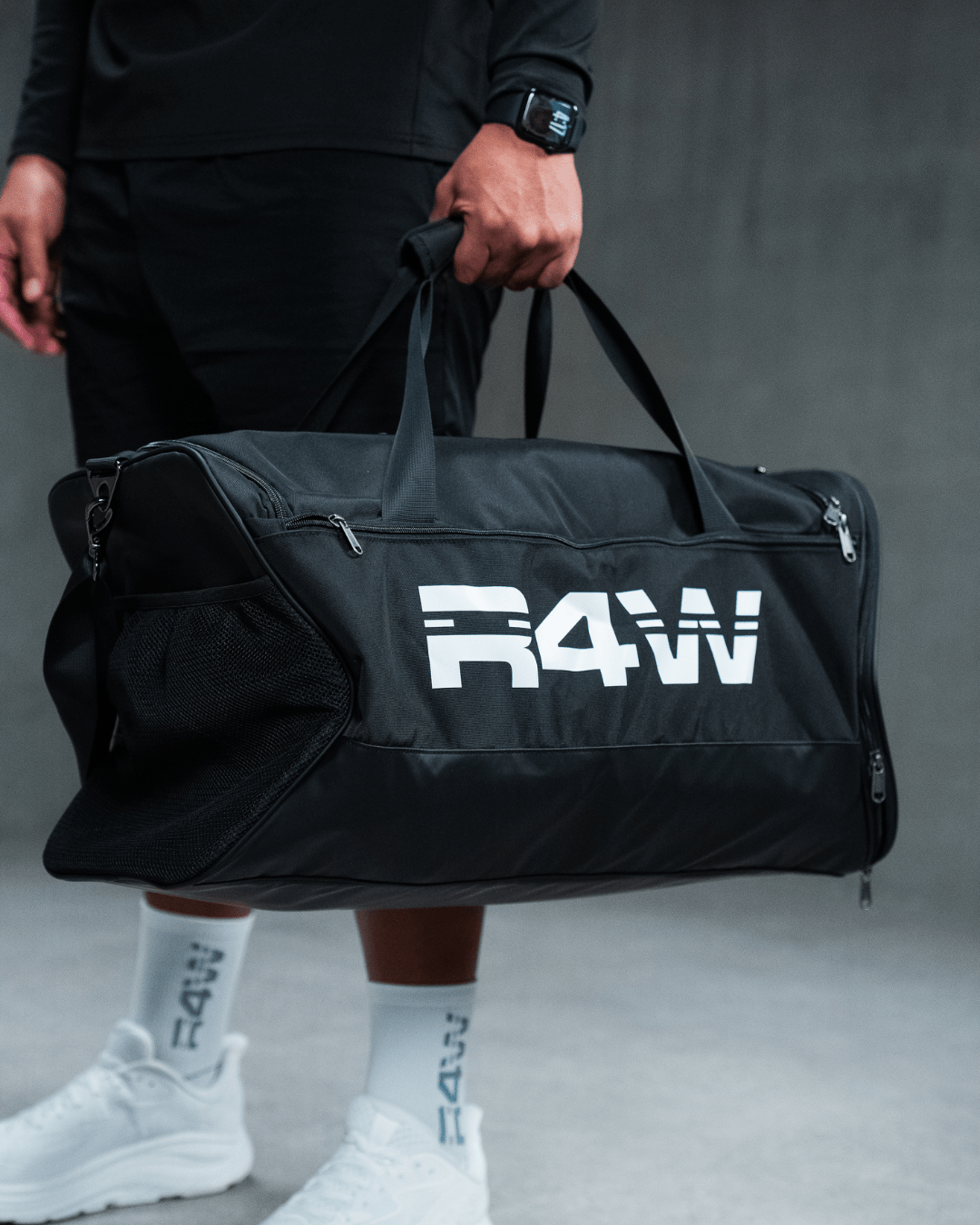 R4W ACTIVE DUFFLE BAG - Proper Streetwear
